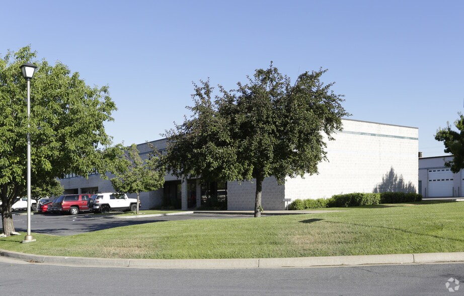 1252-1264 W 50 S, Centerville, UT à louer - Photo du bâtiment - Image 2 de 3