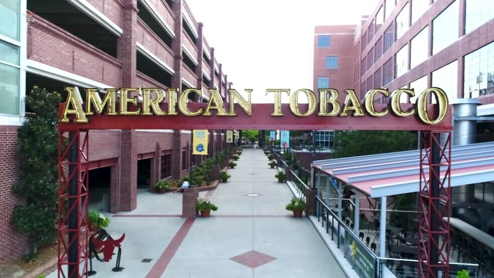 602 Willard St, Durham, NC à louer - Vidéo sur l’inscription commerciale - Image 2 de 13