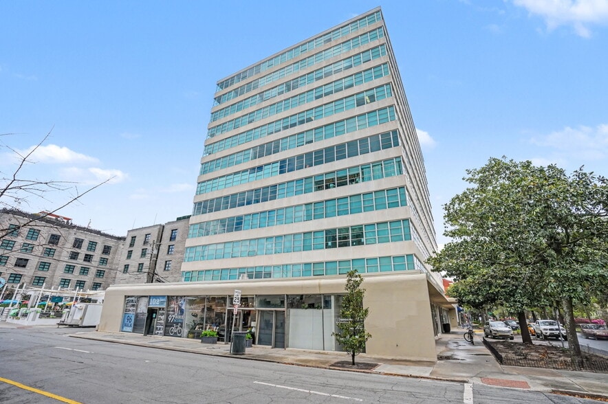 102 E Liberty St, Savannah, GA for lease - Building Photo - Image 3 of 19