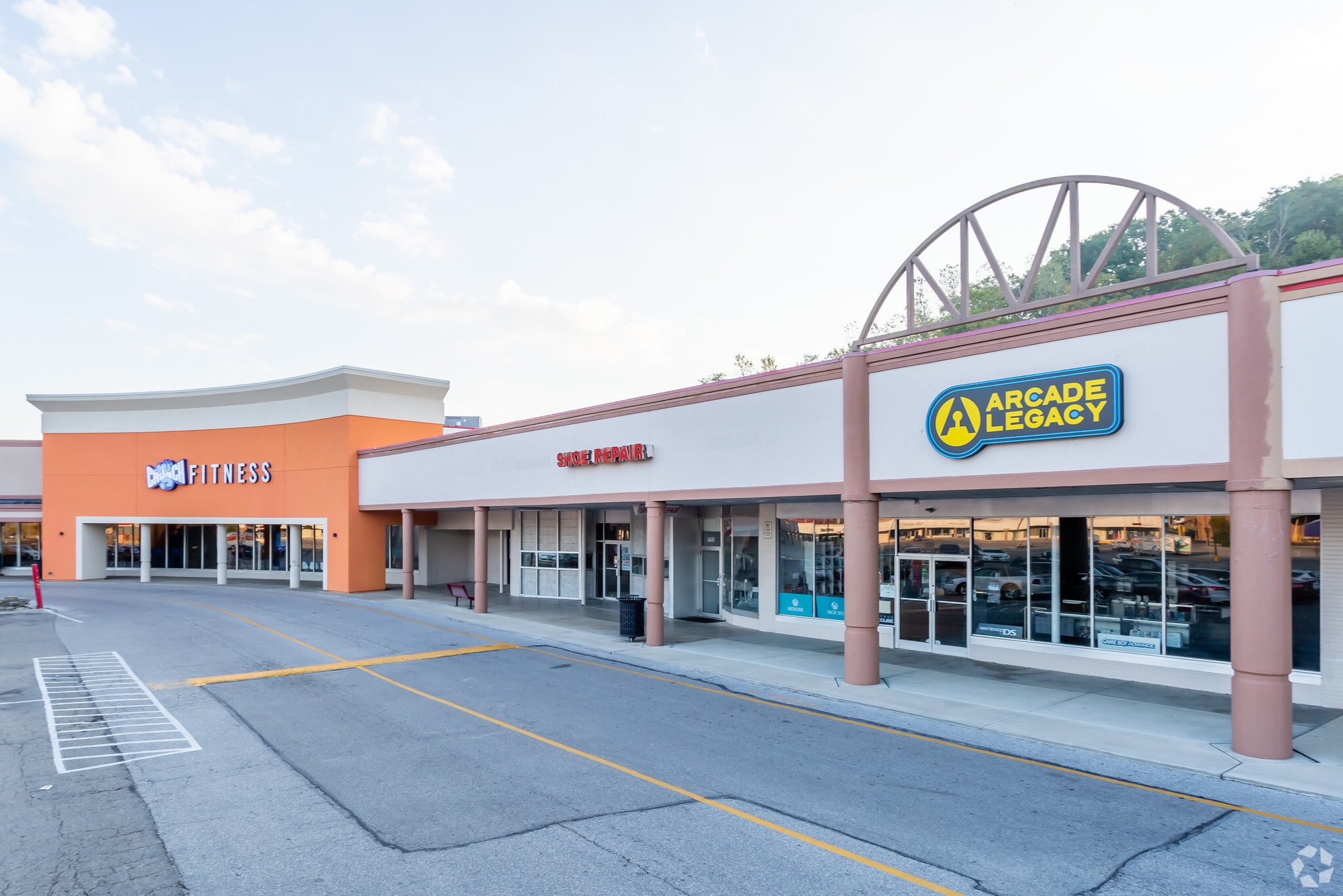 1695-1853 Monmouth St, Newport, KY for lease Primary Photo- Image 1 of 15