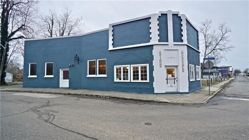 34 Queen's Cir, Fort Erie, ON for sale Primary Photo- Image 1 of 1