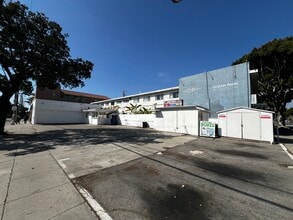 3127 Ocean Park Blvd, Santa Monica, CA for lease Building Photo- Image 2 of 2
