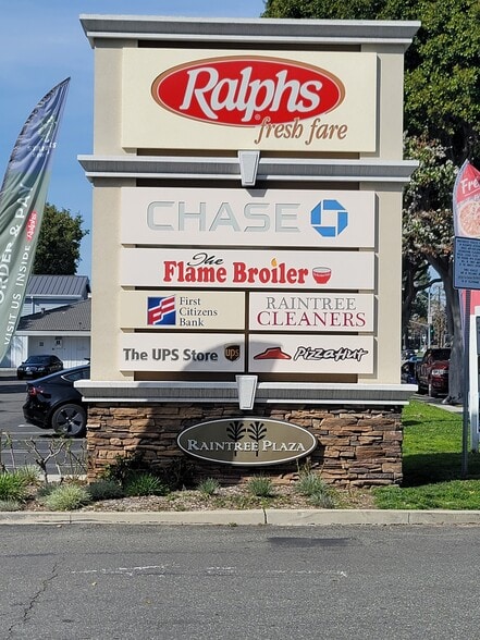 10774 Jefferson Blvd, Culver City, CA for lease - Building Photo - Image 3 of 5