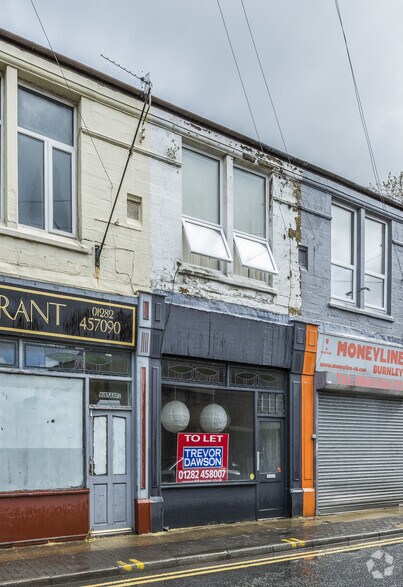 7 Brown St, Burnley for sale - Building Photo - Image 2 of 5