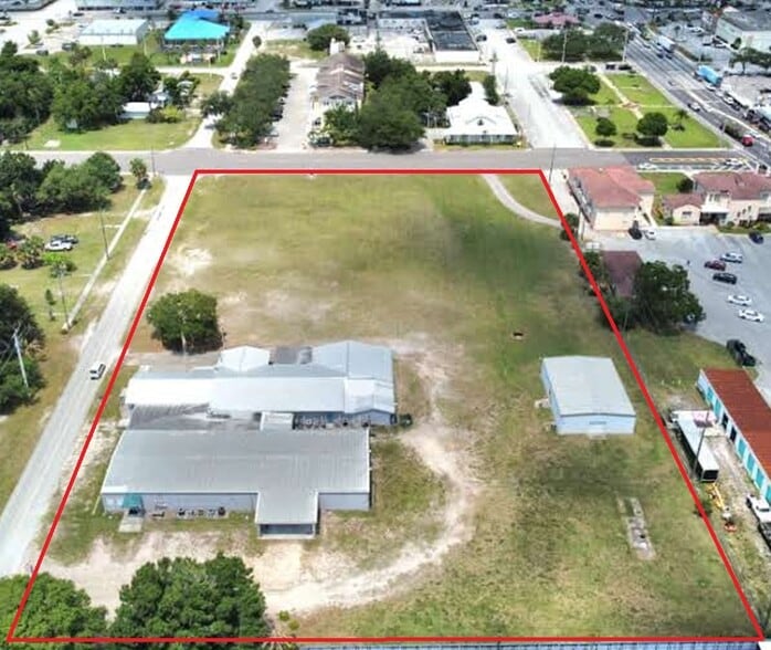501 SE 2nd St, Okeechobee, FL for sale - Building Photo - Image 2 of 7