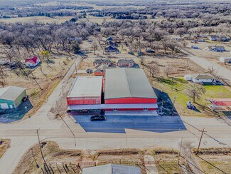 Plus de détails pour 103 N. Clarady, Wanette, OK - Industriel à vendre