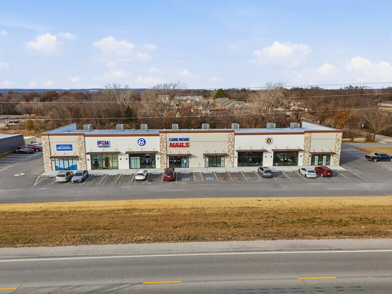 2251 88 hwy, Claremore, OK à vendre - Photo du bâtiment - Image 1 de 32