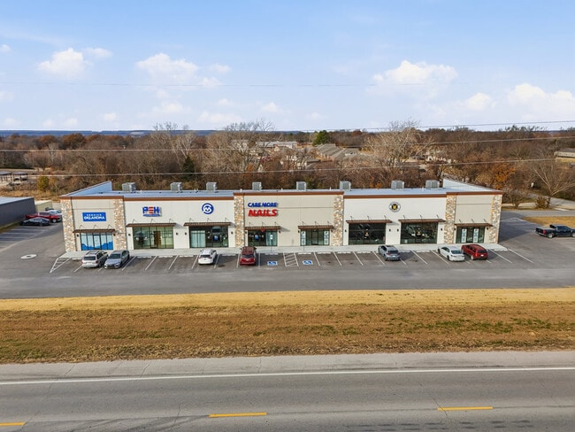 Plus de détails pour 2251 88 hwy, Claremore, OK - Commerce de détail à vendre
