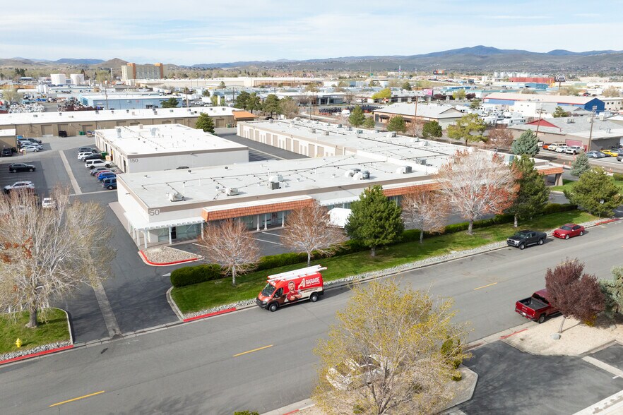 50 Freeport Blvd, Sparks, NV à louer - Photo du bâtiment - Image 3 de 55