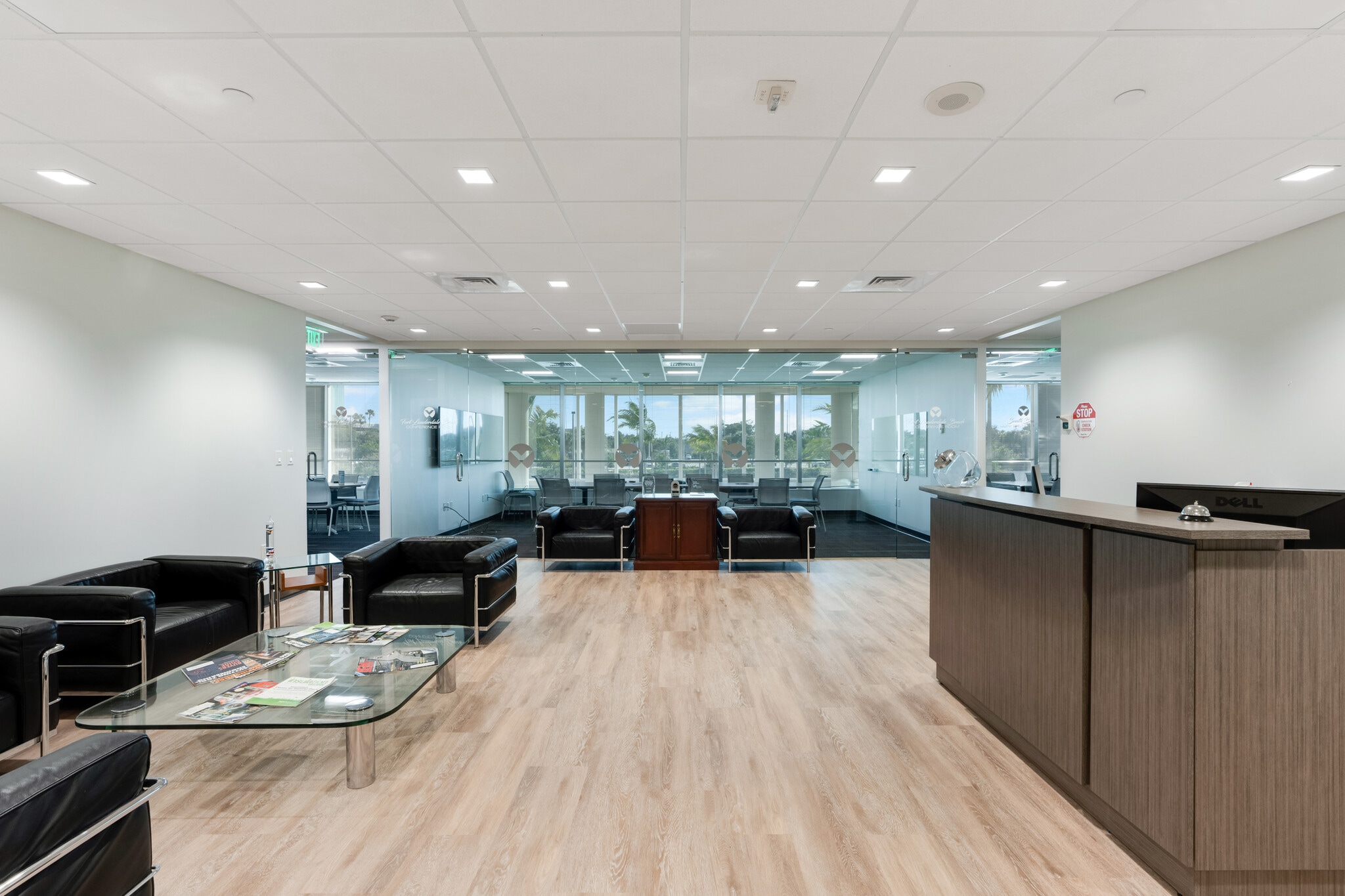 550 W Cypress Creek Rd, Fort Lauderdale, FL for lease Building Photo- Image 1 of 4