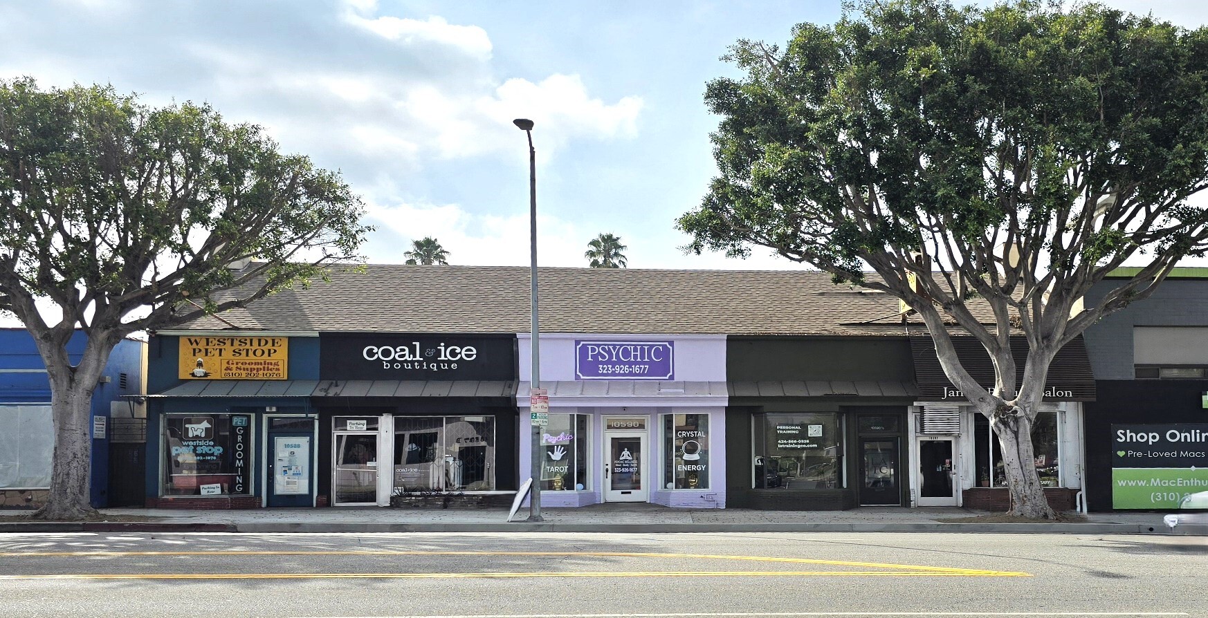 10590 1/2 W Pico Blvd, Los Angeles, CA for lease Primary Photo- Image 1 of 3