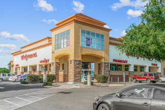 Plus de détails pour 2420 N Blackstone Ave, Fresno, CA - Vente au détail à louer