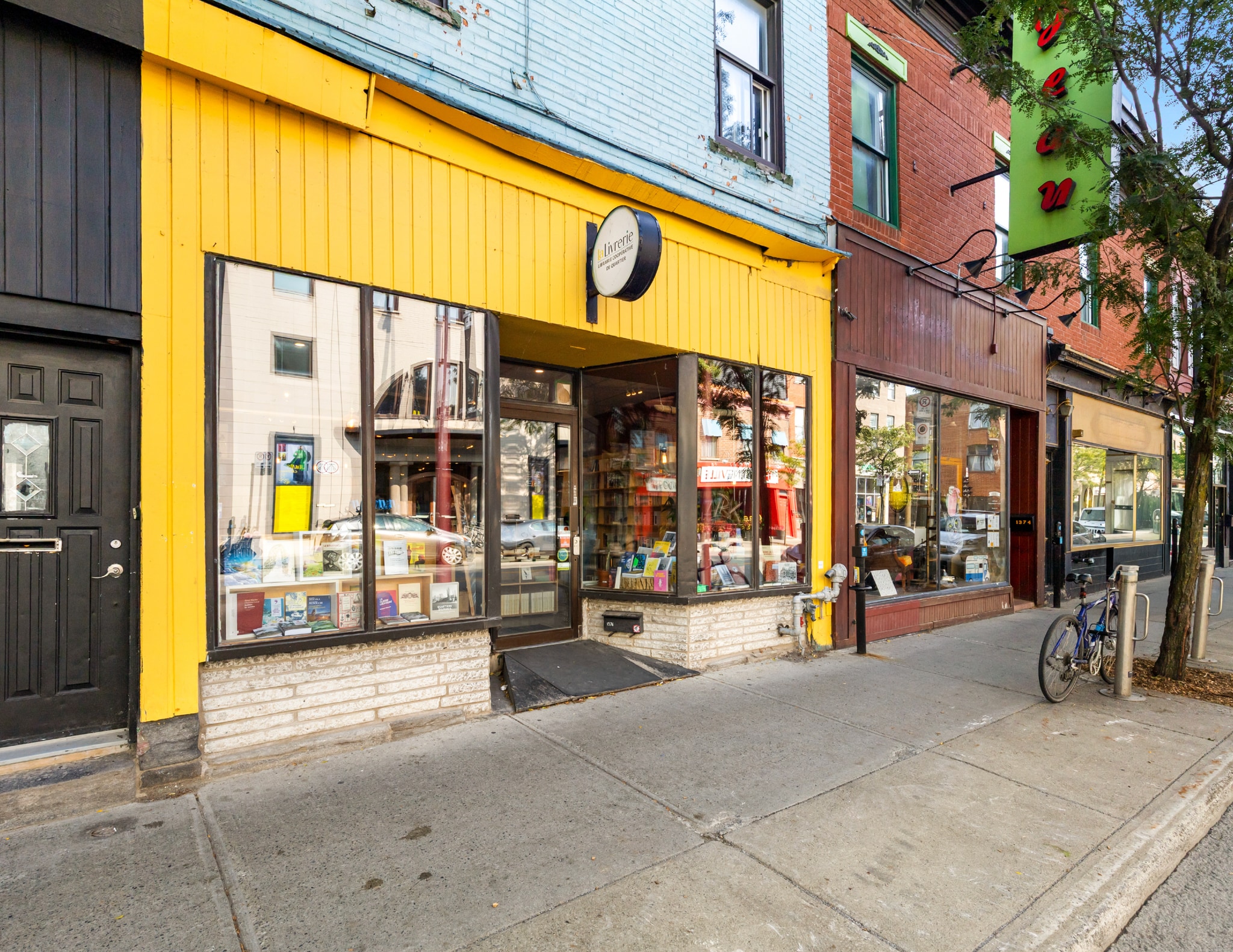 1376 Rue Ontario E, Montréal, QC for lease Building Photo- Image 1 of 7
