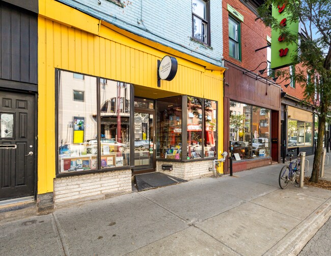 Plus de détails pour 1376-1382 Ontario Rue E, Montréal, QC - Commerce de détail à louer