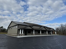 4547 Mogadore Rd, Kent OH - Services immobiliers commerciaux