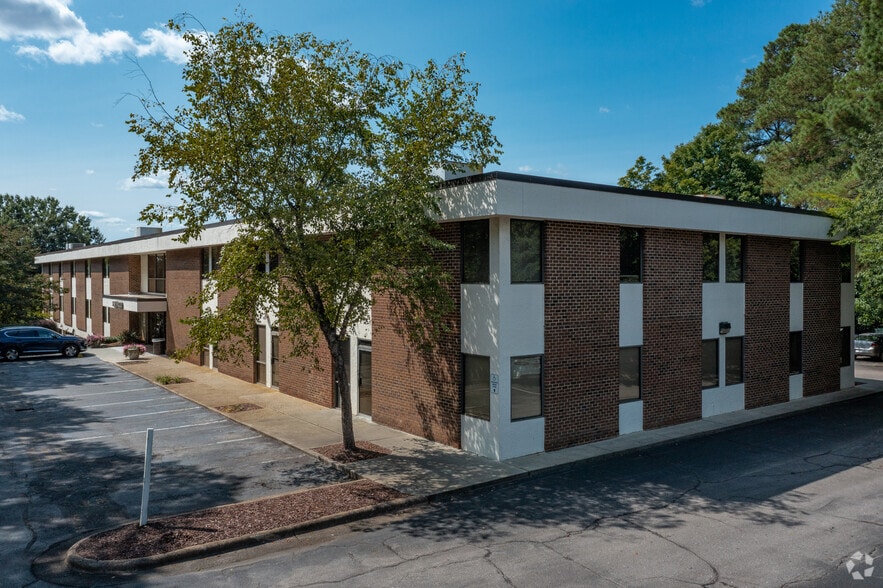 1001 Navaho Dr, Raleigh, NC for lease - Building Photo - Image 1 of 11