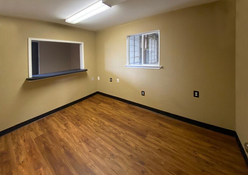 7012 Belgold St, Houston, TX à louer - Photo du bâtiment - Image 2 de 37