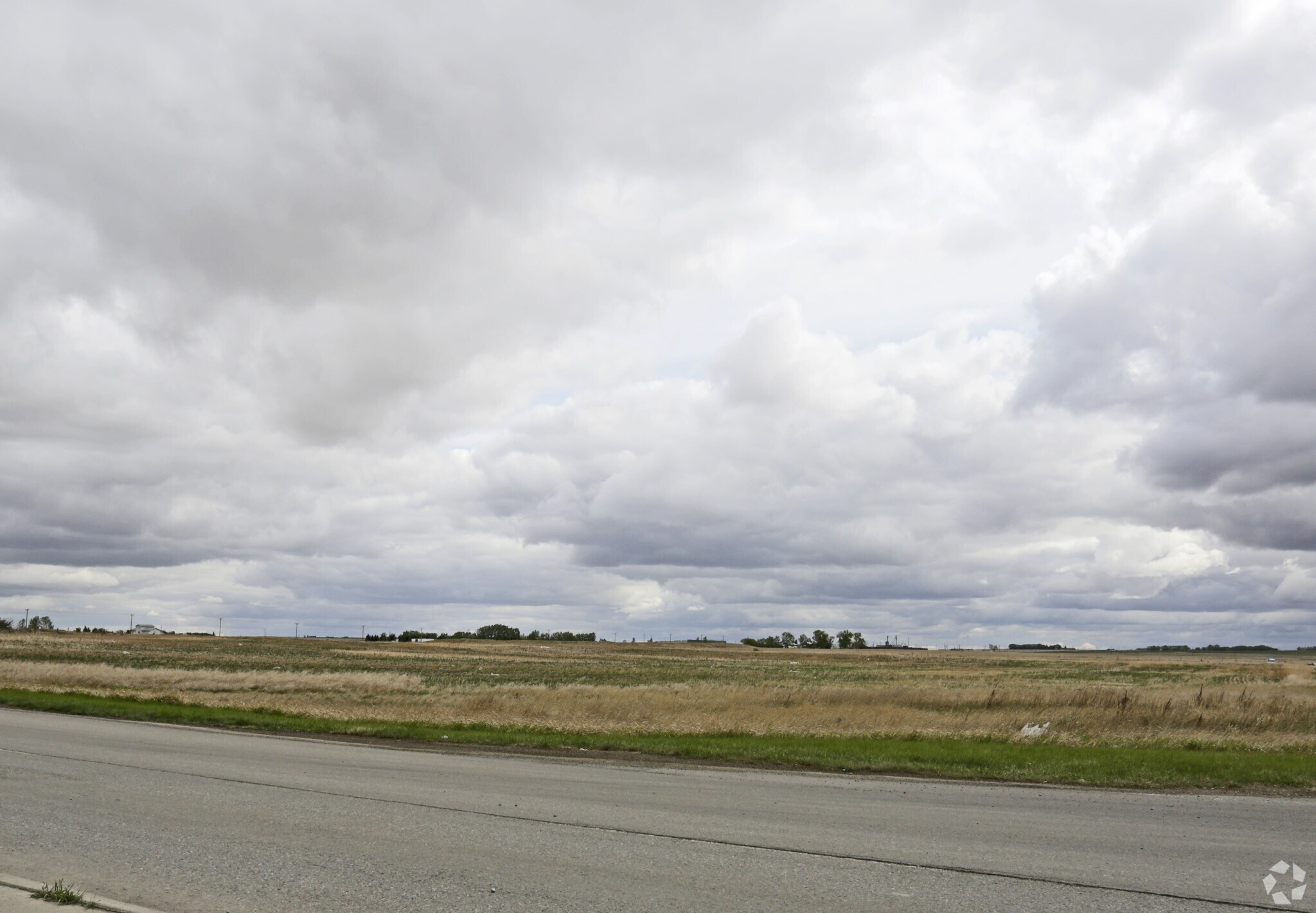 Westland Dr, Rocky View No 44, AB for sale Primary Photo- Image 1 of 1