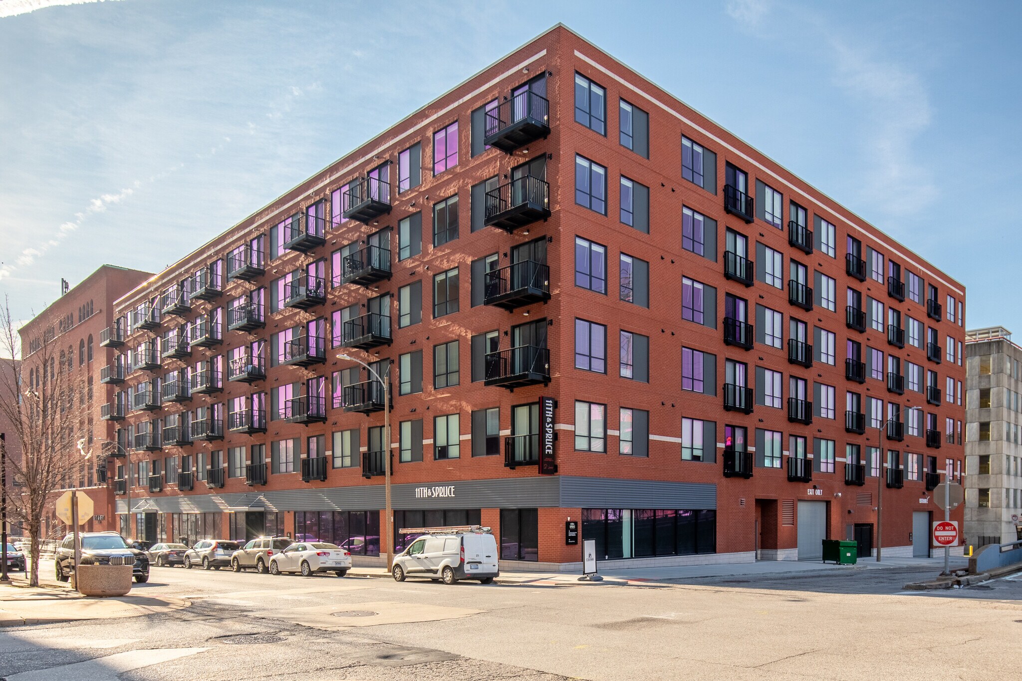 1014 Spruce St, Saint Louis, MO à louer Photo du bâtiment- Image 1 de 9