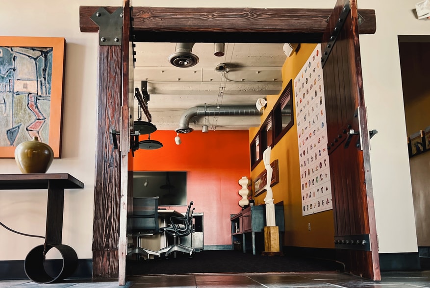 1425 E Douglas Ave, Wichita, KS for lease - Building Photo - Image 3 of 9