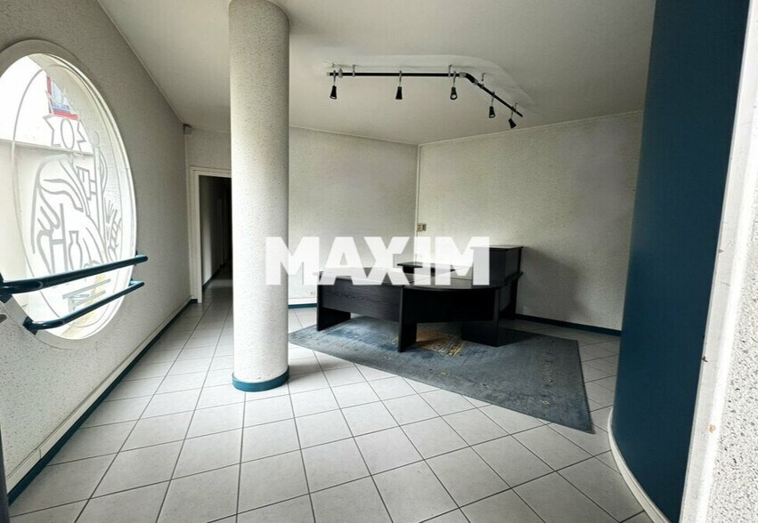 36 Rue Ledru Rollin, Dijon for sale - Building Photo - Image 3 of 8