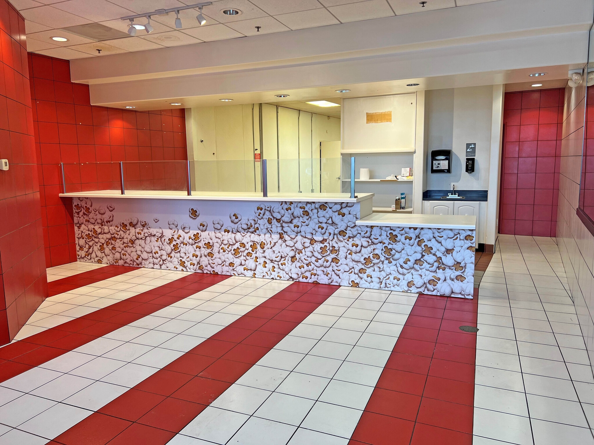 1791 Marlow Rd, Santa Rosa, CA à louer Photo intérieure- Image 1 de 5