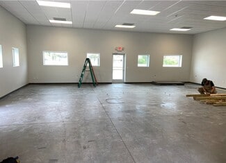 More details for 232 Old Airport Rd, Fletcher, NC - Flex for Lease
