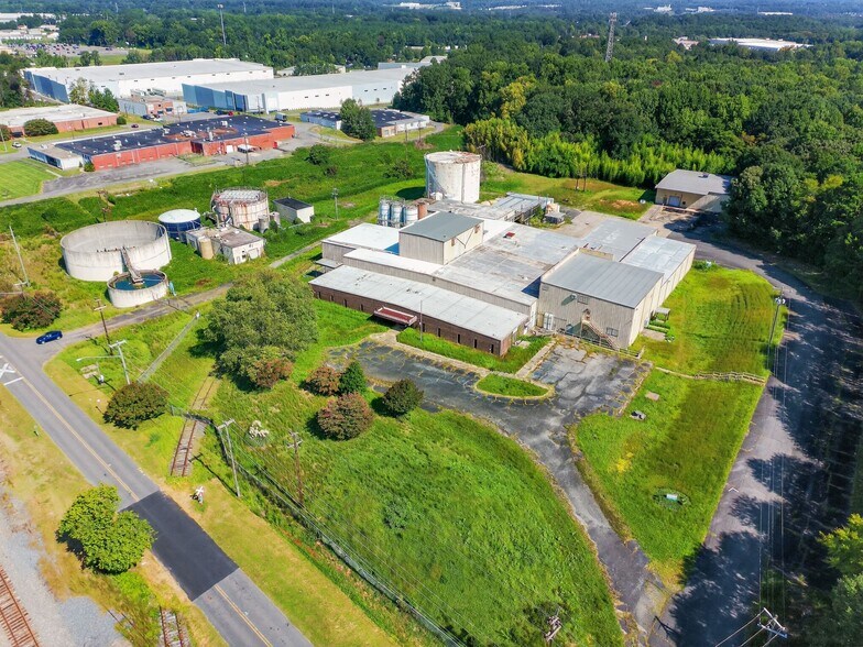 2050 Poplar St, Gastonia, NC à vendre - Photo du bâtiment - Image 3 de 17