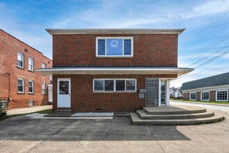 29436 Euclid Ave, Wickliffe, OH à louer Photo intérieure- Image 2 de 12