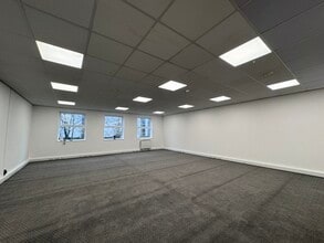 8-14 Stephenson Ct, Bedford for lease Interior Photo- Image 1 of 2