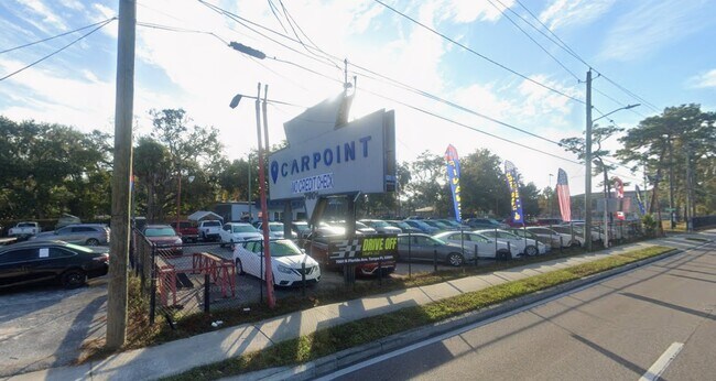 Plus de détails pour 7901 N Florida Ave, Tampa, FL - Commerce de détail à louer