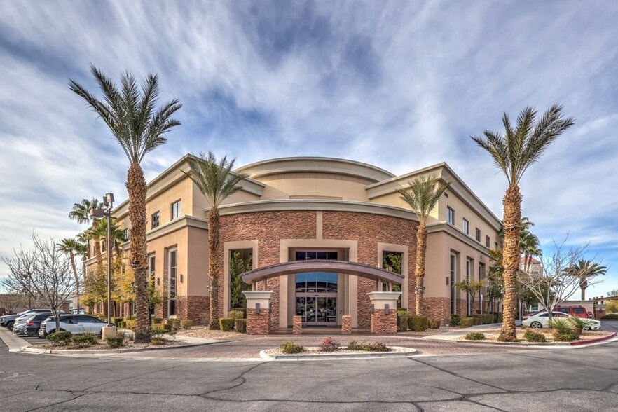 2865 Siena Heights Dr, Henderson, NV for lease - Building Photo - Image 1 of 19
