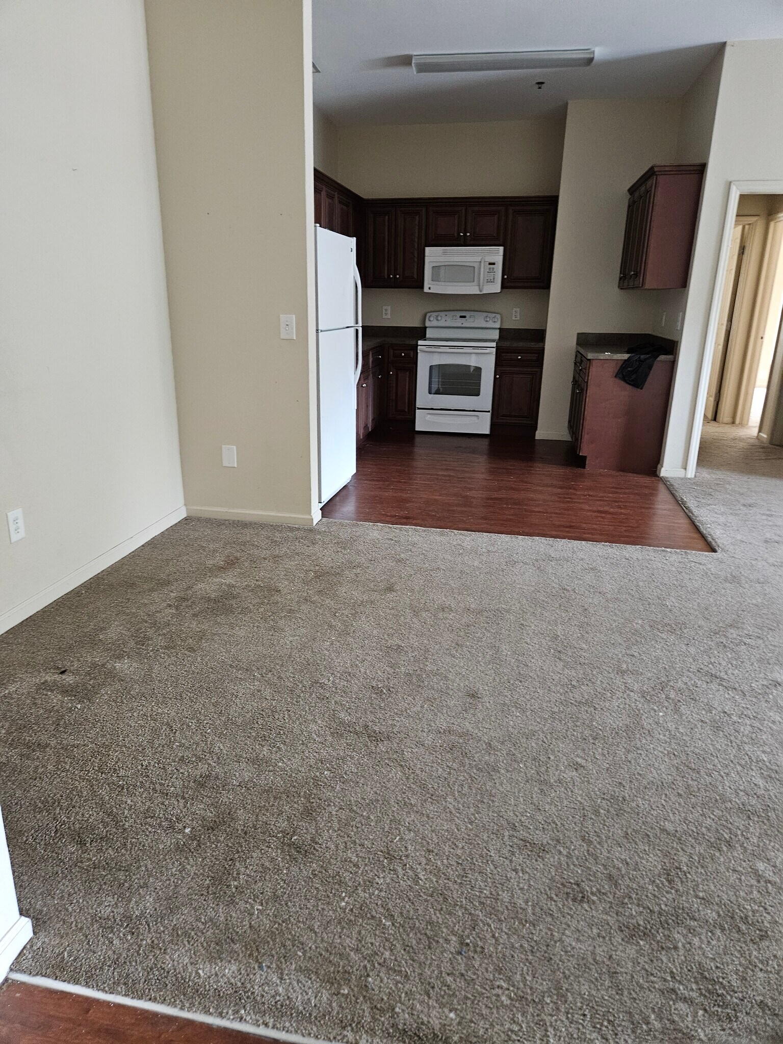 450 Haywood Rd, Greenville, SC for lease Interior Photo- Image 1 of 3