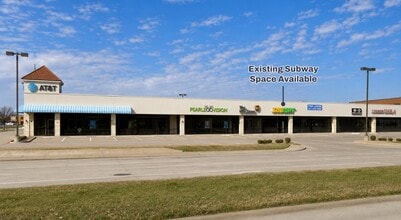 2820-2834 S Hulen St, Fort Worth, TX for lease Interior Photo- Image 1 of 1