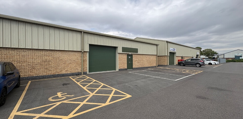 Skellingthorpe Rd, Saxilby for sale - Building Photo - Image 1 of 8