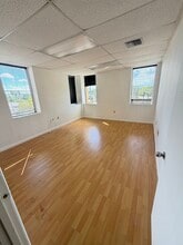 160 NW 176th St, Miami Gardens, FL for lease Interior Photo- Image 1 of 4
