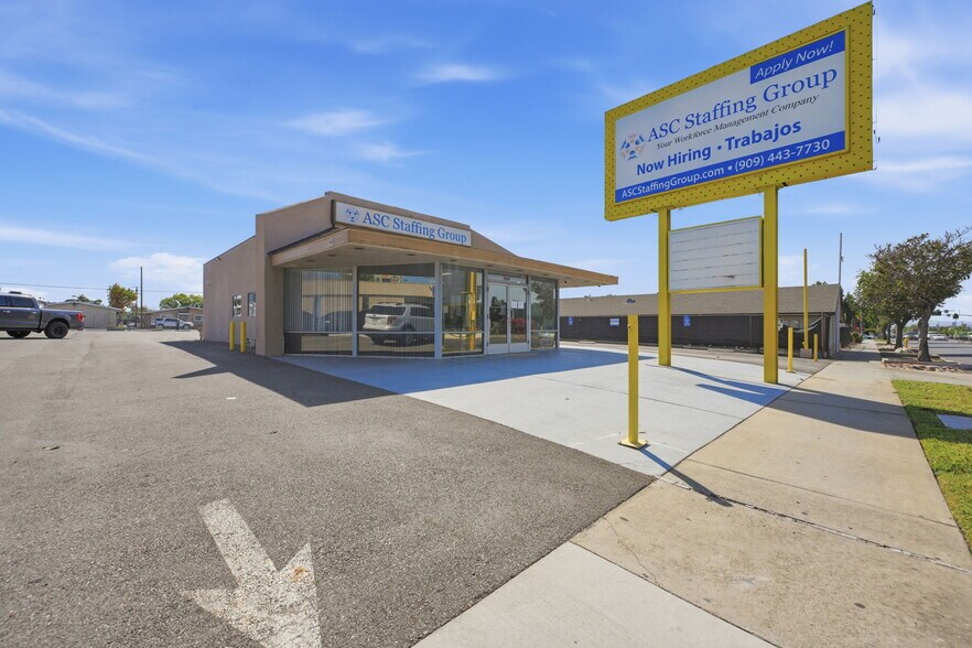 746 N Mountain Ave, Ontario, CA à louer - Photo principale - Image 1 de 64