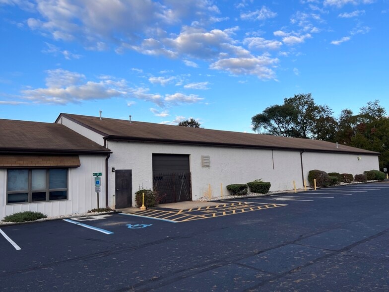 110-130 Miller Rd, Medford, NJ à louer - Photo du bâtiment - Image 3 de 7