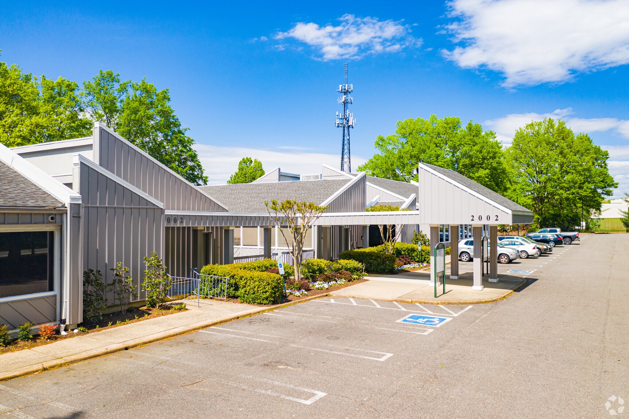 2000 Bremo Rd, Richmond, VA for lease Primary Photo- Image 1 of 6