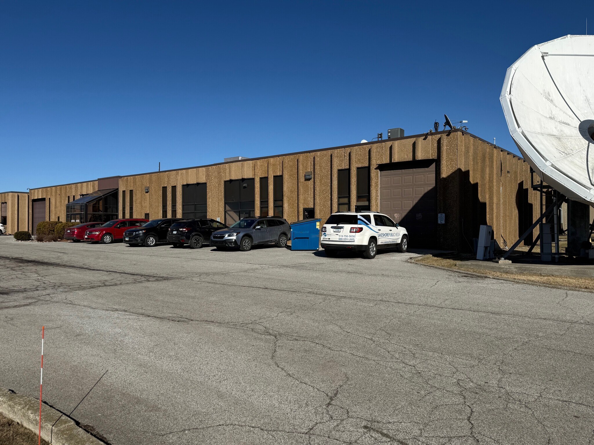 8625 Indiana Pl, Merrillville, IN for lease Primary Photo- Image 1 of 5