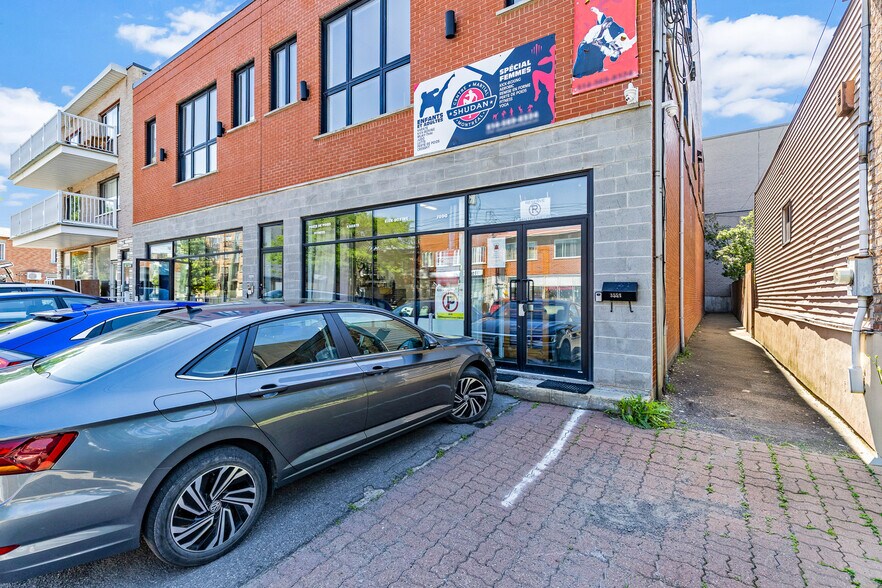 3554 Rue Bélair, Montréal, QC à louer - Photo du bâtiment - Image 3 de 15