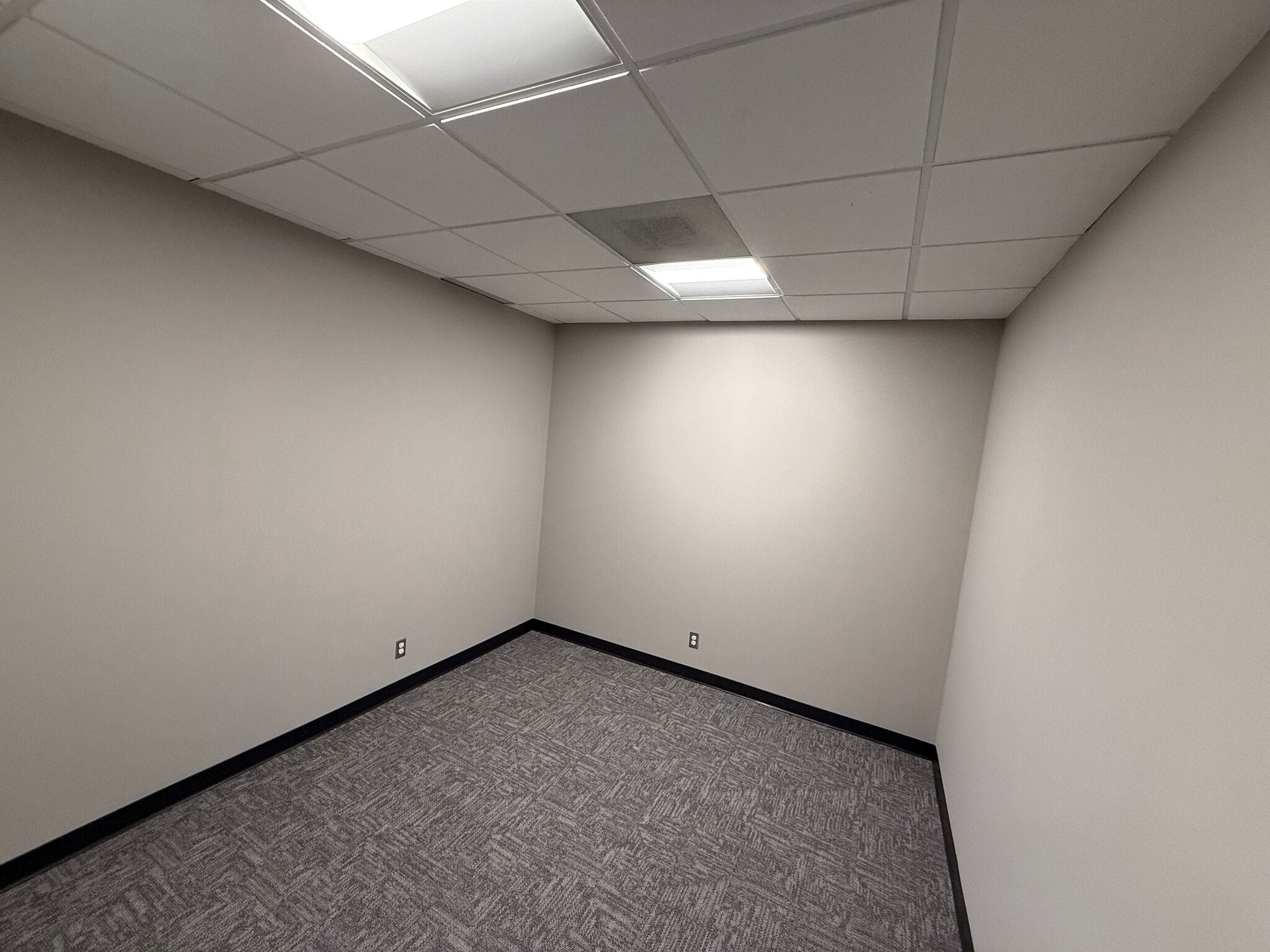 14110 N Dallas Pky, Dallas, TX for lease Interior Photo- Image 1 of 1