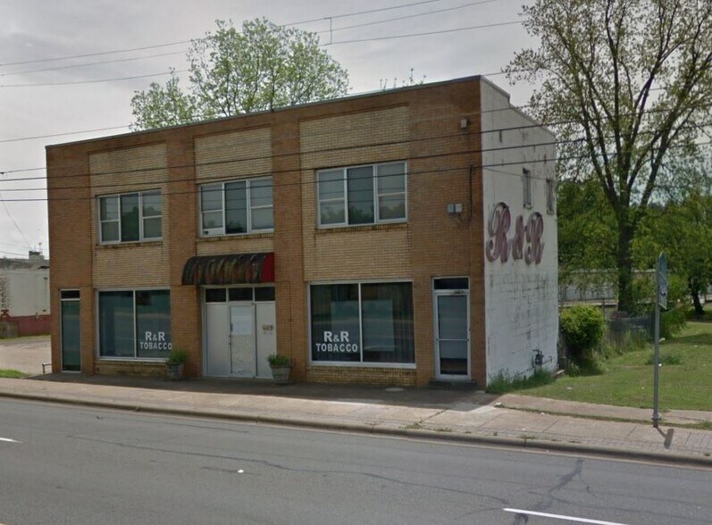 612 W Marshall Ave, Longview, TX à vendre - Photo du bâtiment - Image 2 de 4