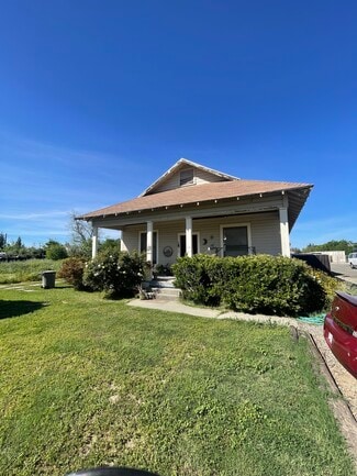 More details for 356 W Main St, Woodland, CA - Specialty for Sale