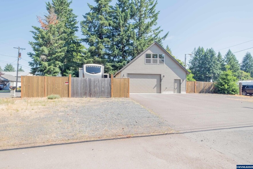 4206 Main St, Sweet Home, OR for sale - Building Photo - Image 3 of 16