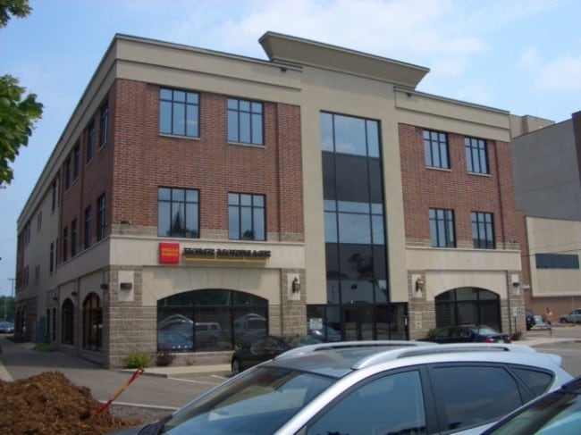 1265 Main St, Stevens Point, WI à louer - Photo du bâtiment - Image 3 de 20