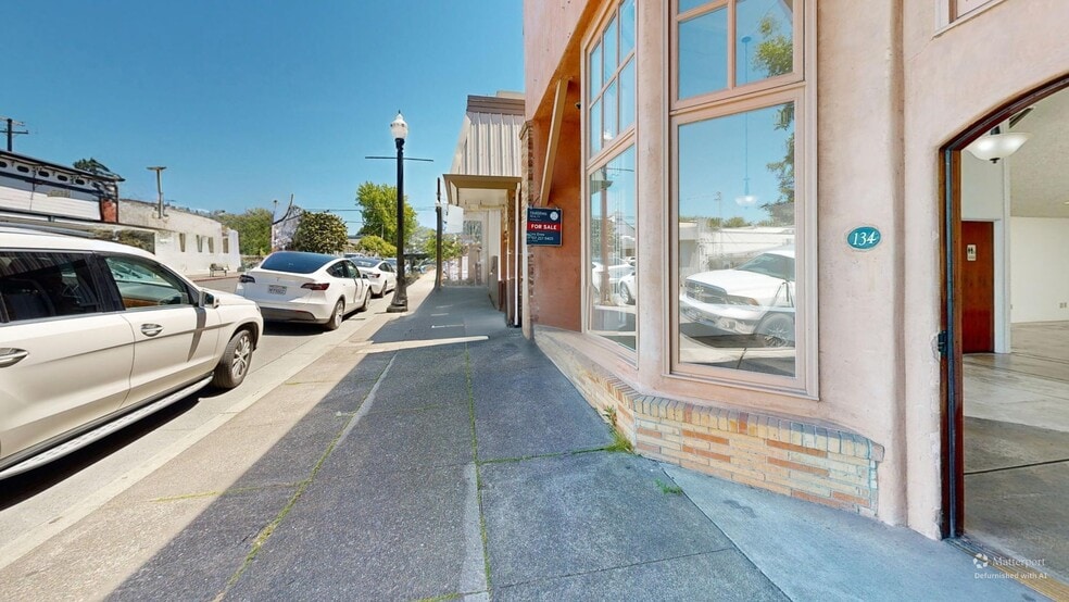 132-134 Matheson St, Healdsburg, CA for sale - Building Photo - Image 2 of 15