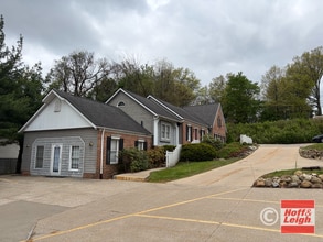 541 West Ave, Tallmadge, OH à vendre Photo intérieure- Image 1 de 5