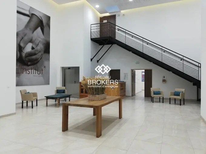 Industriel dans Palaiseau à louer - Photo du bâtiment - Image 3 de 4