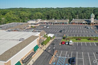 8285 Jericho Tpke, Woodbury, NY - Aerial  map view